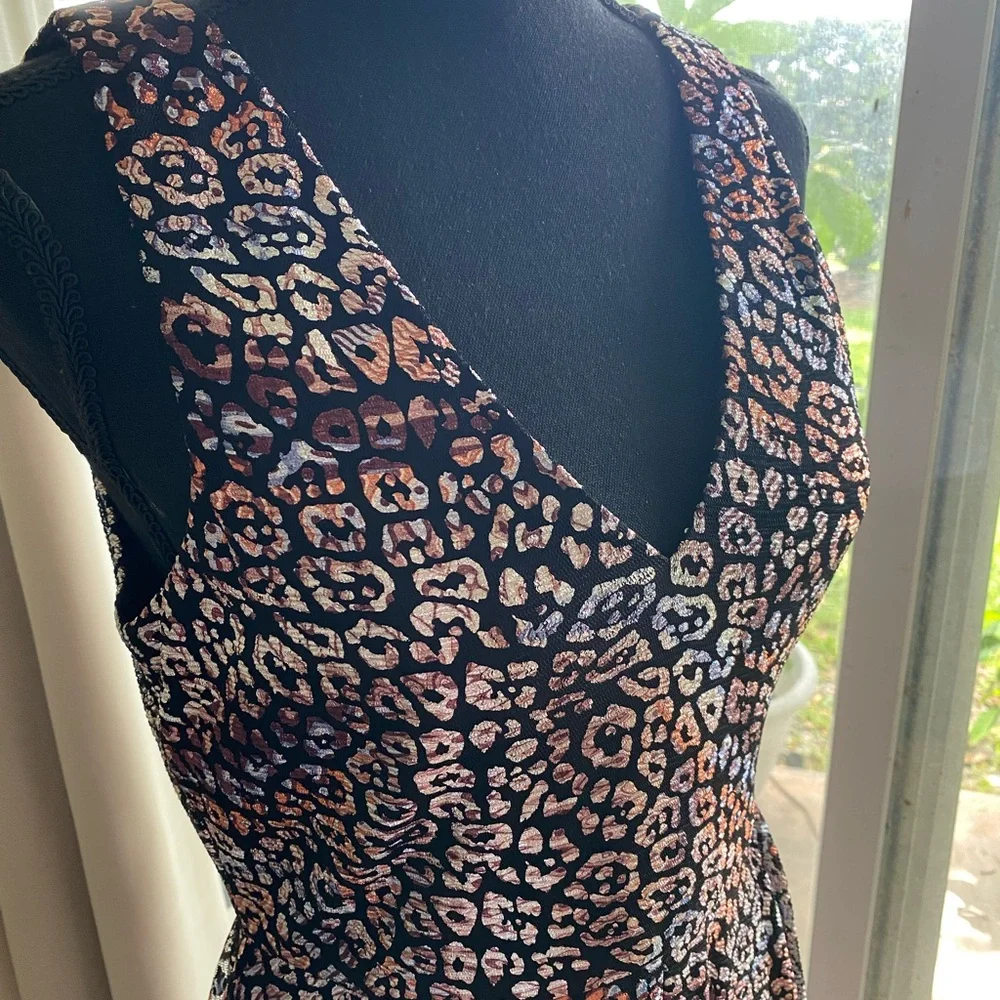Kensie Pink and Black Sleeveless V-Neck Sundress - Picture 2 of 6